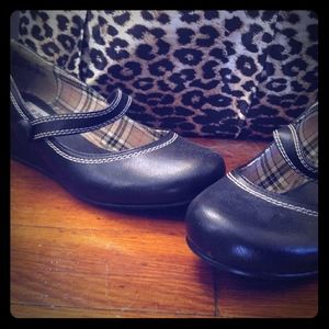 Women's size 10 wedges